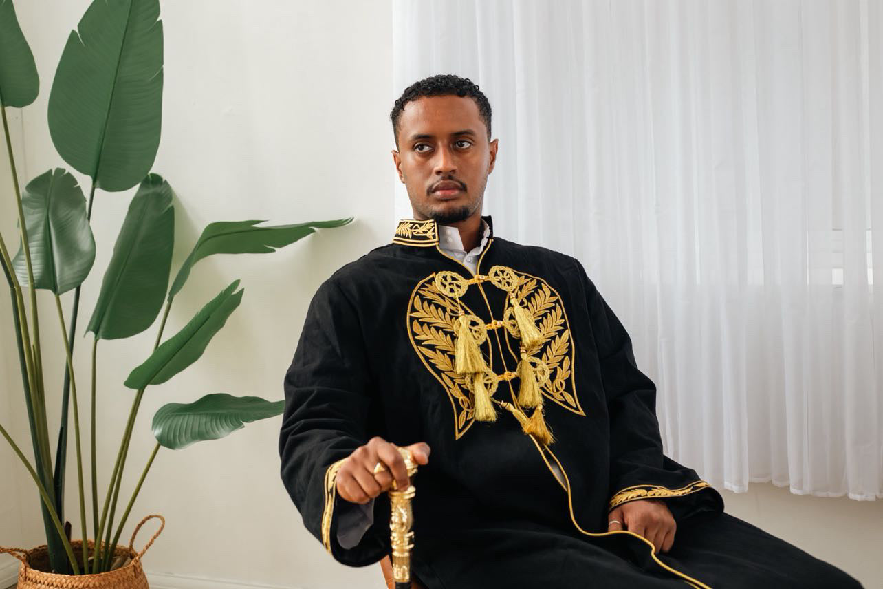 Premium Black & Gold Somali Jubbad